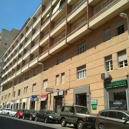 Large And Cosy In The Centre Of